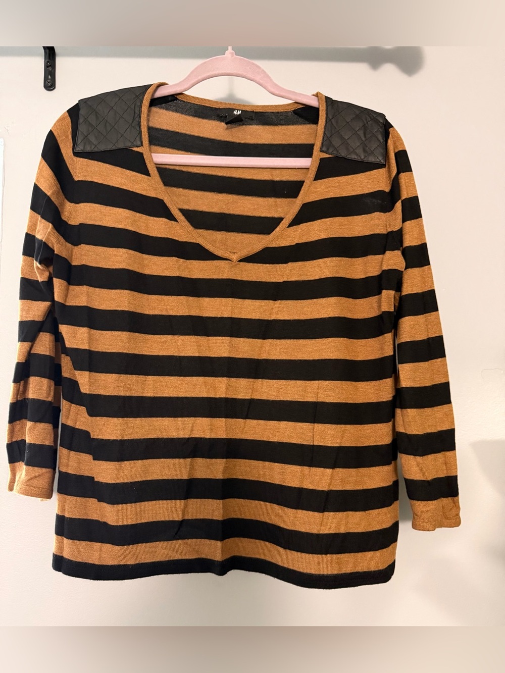 H&M 3/4 Sleeve Black and Brown Striped Faux Leather Sweater Size Small